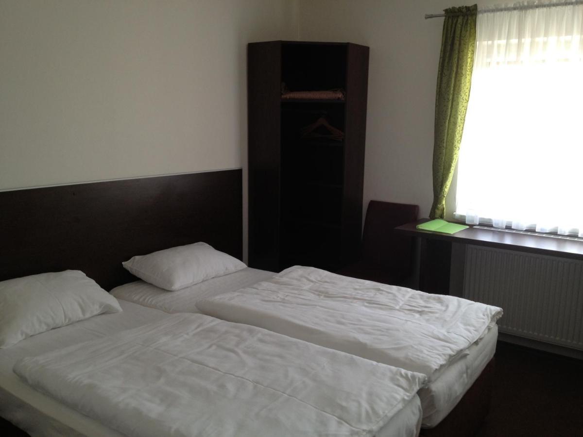 Motel R10 Mladá Boleslav Pokój zdjęcie